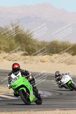 media/Dec-07-2025-CVMA (Sun) [[3e7d2de5dc]]/Race 9-Formula UL Shootout/